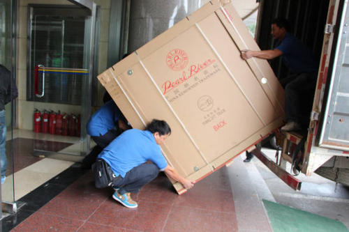 莺歌海镇钢琴贵重工艺品无忧运